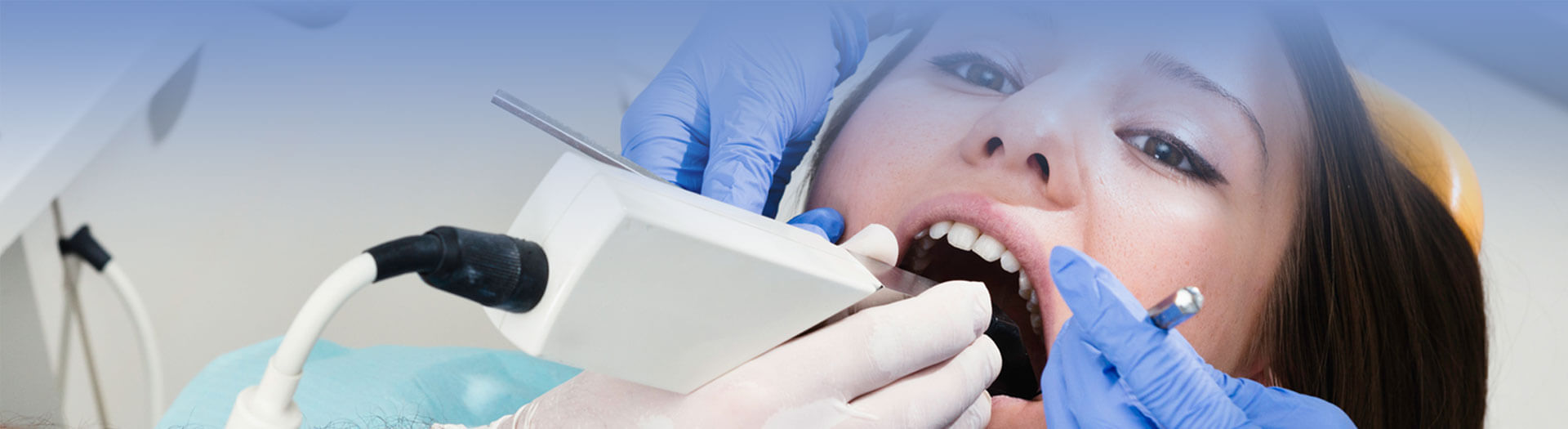 Female patient during Computer assisted tooth reconstruction